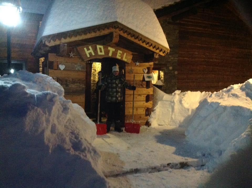 Hotel Les Granges Ла-Тюїль Екстер'єр фото